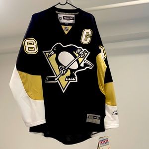 Men’s Pittsburg Penguins Sidney Crosby jersey NWT